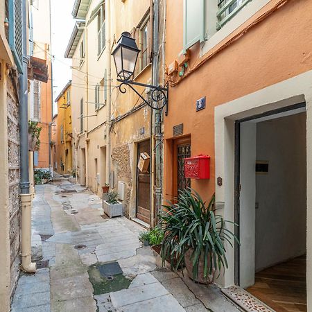 Le Bougainvillier Menton Vieille Ville Buitenkant foto