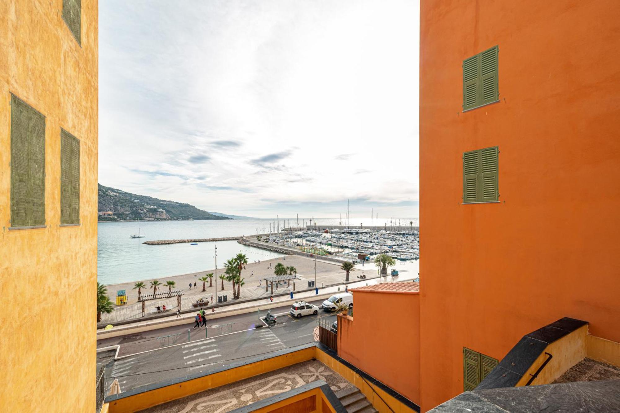 Le Bougainvillier Menton Vieille Ville Buitenkant foto